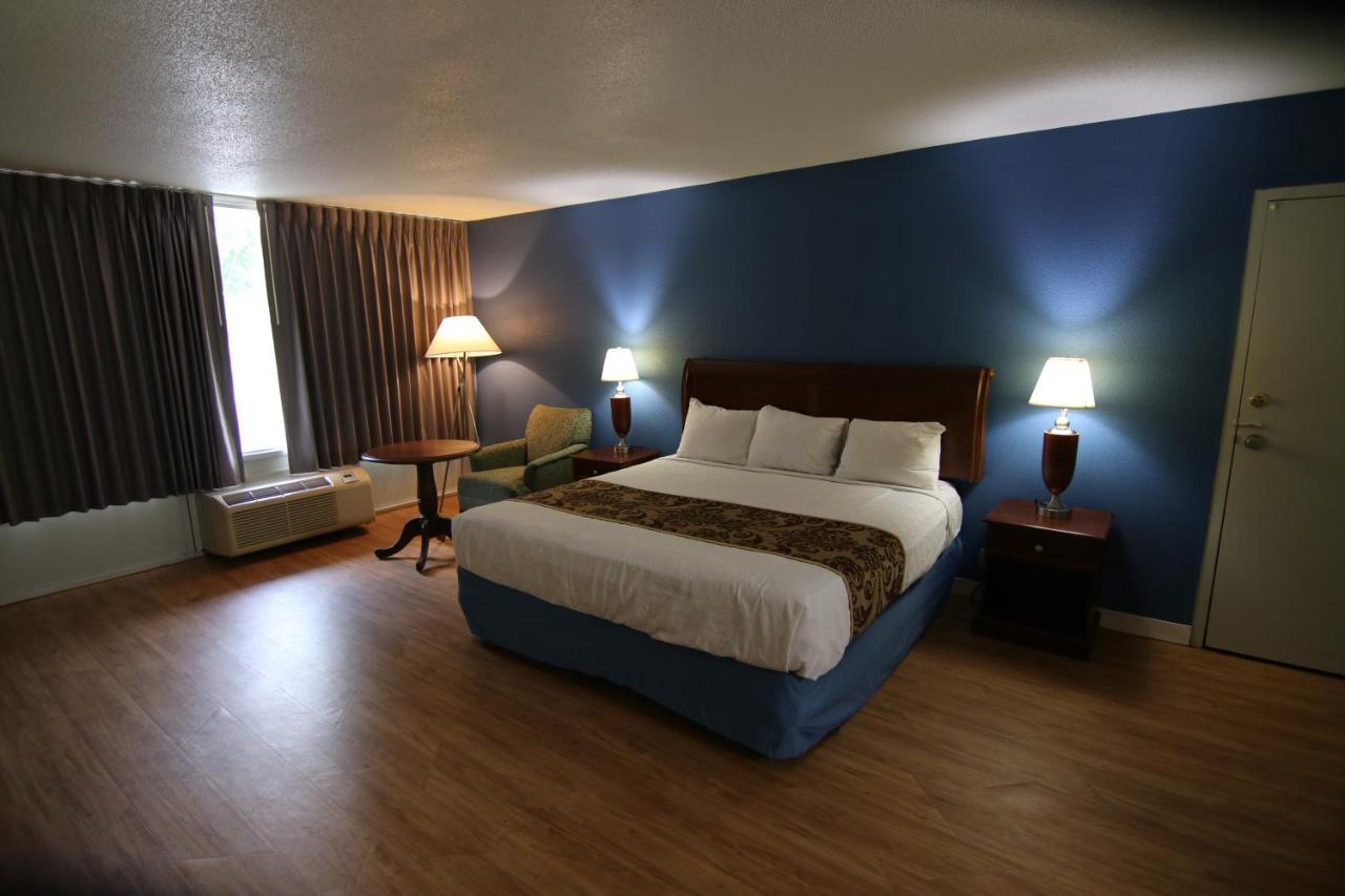 121 Motel Battleboro Esterno foto