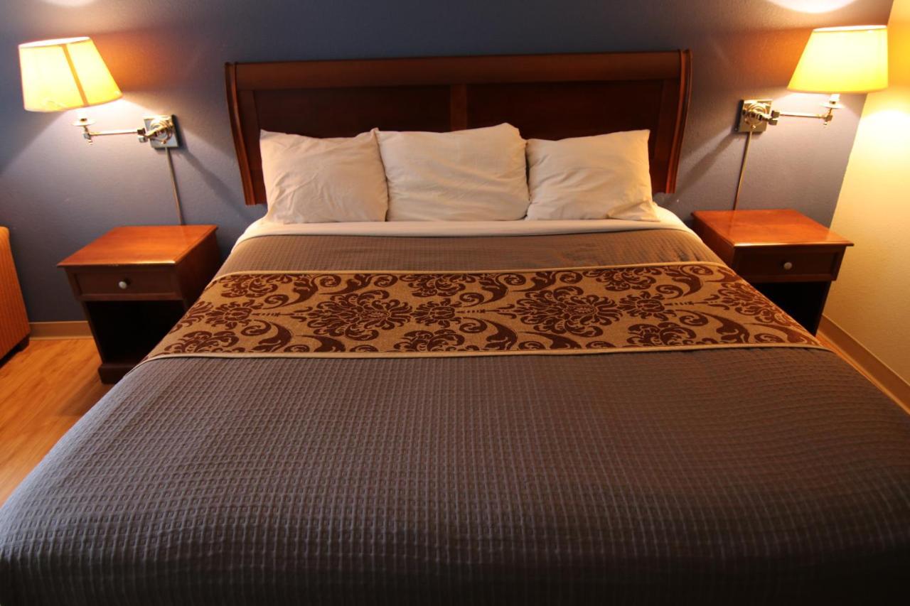 121 Motel Battleboro Esterno foto